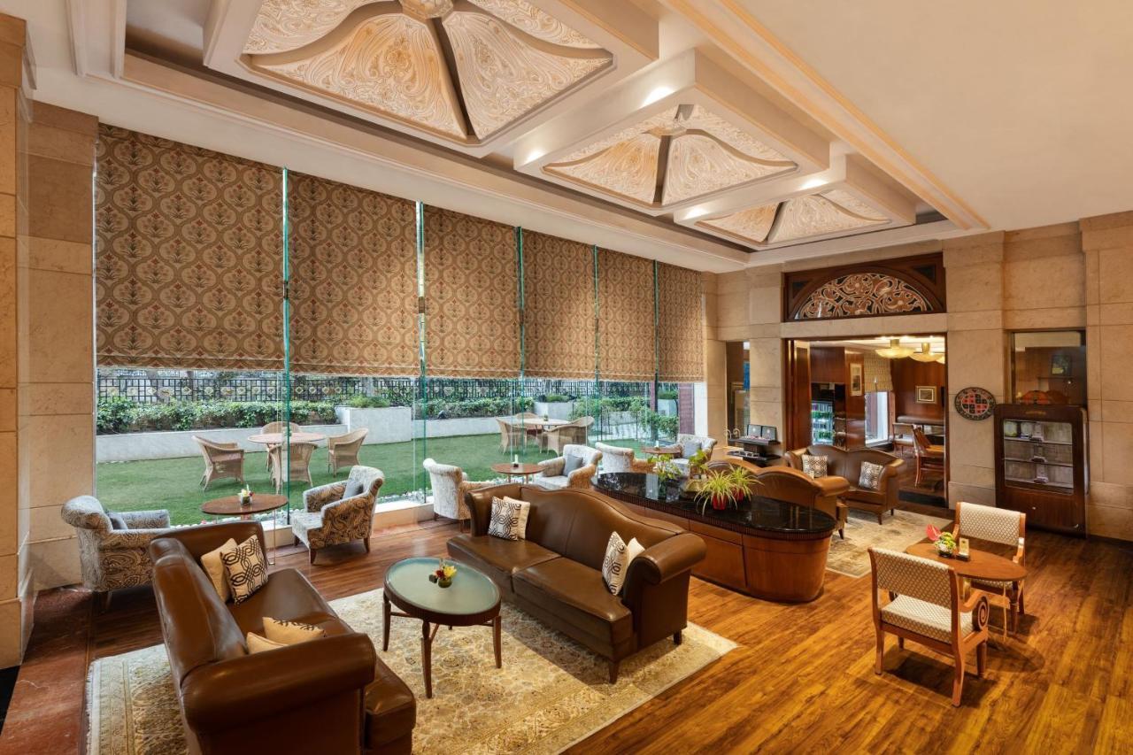 Sheraton New Delhi Hotel Bagian luar foto